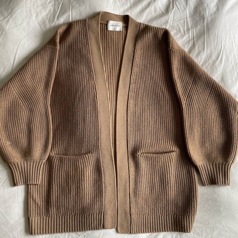 Aritzia Wilfred 100% Merino Wool Cardigan Sweater - Small - Camel